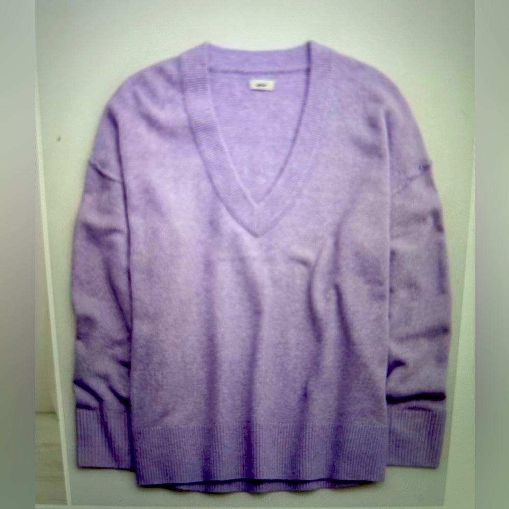 Aerie Unreal V Neck Sweater